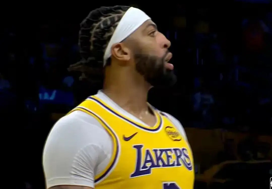 平博APP-浓眉哥在切尔西比赛中高光表现，大胜引发热议！-平博APP